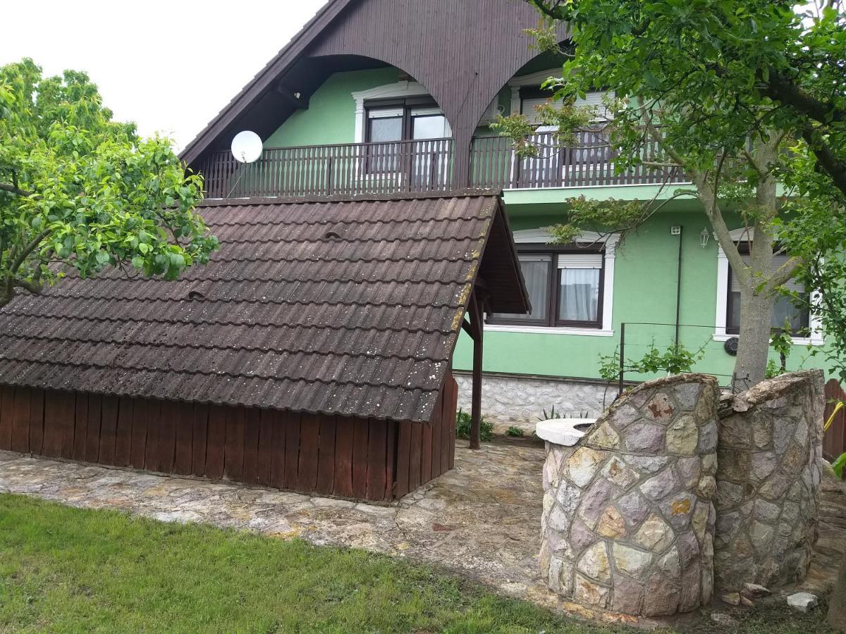 Tavasz Nyaralo Villa Poroszlo Luaran gambar